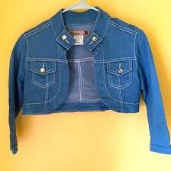 GJG Denim Jackets & Blazers - Cropped Blue Denim Jean Jacket shrug